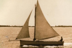 1.-Petrel-first-boat-1933